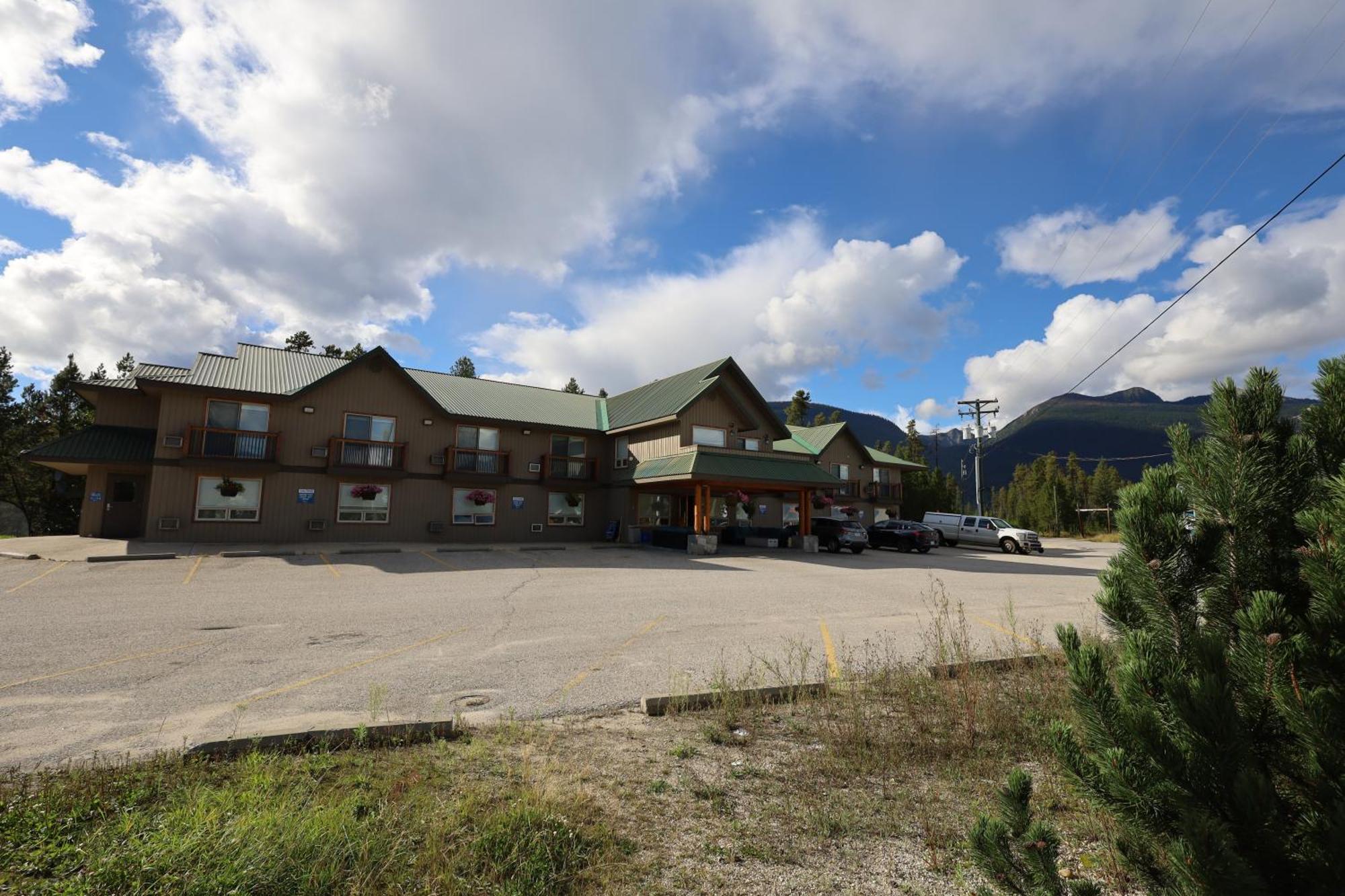 Glacier Mountain Lodge Blue River Eksteriør billede