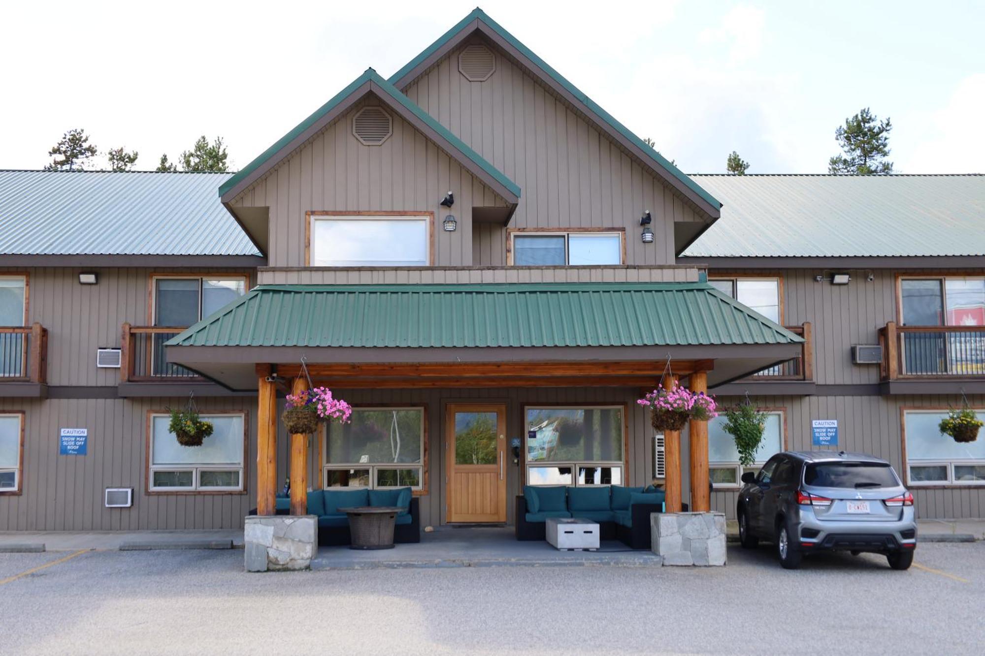 Glacier Mountain Lodge Blue River Eksteriør billede